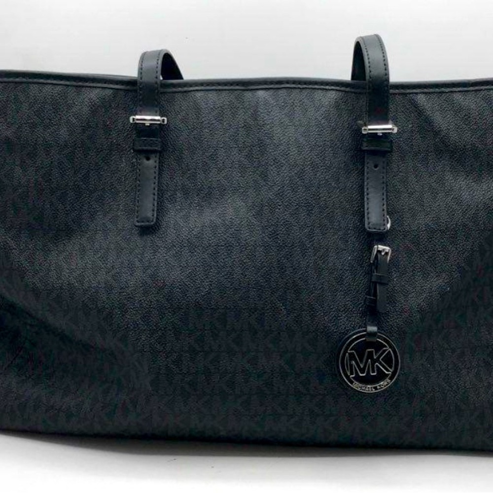 AUTHENTIC MICHAEL KORS BLACK/GREY MONOGRAM SHOULDER BAG